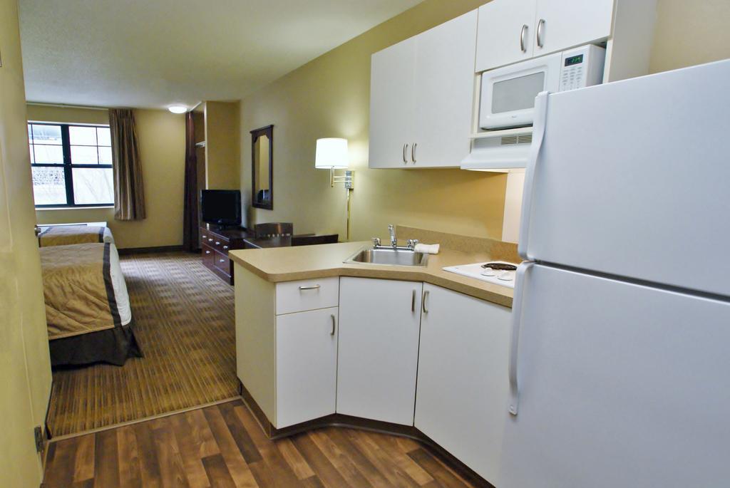 Extended Stay America Suites - Los Angeles - Torrance Harborgate Way Карсън Екстериор снимка